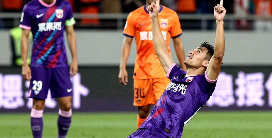 চোয়াল ভাঙা ডিবু মার্তিনেস: ‘কয়েক সপ্তাহ' কথাটা কে বলল, আর ক্লাব চুপ কেন চোয়াল ভাঙা ডিবু মার্তিনেস: ‘কয়েক সপ্তাহ' কথাটা কে বলল, আর ক্লাব চুপ কেন