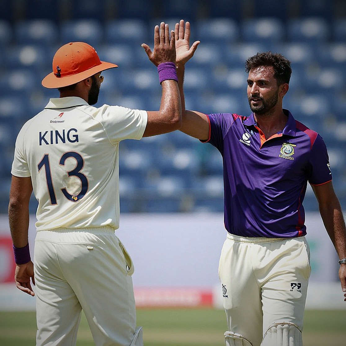 টোকেন কিনে কি ঘর কেনা যায়: ক্রিকেটের বাণিজ্যিক মাঠে ব্লকচেইন