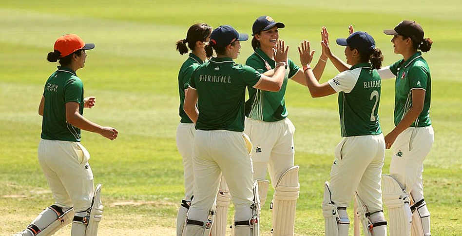 The Fourth Ledger of Franchise Cricket: How Blockchain Smart Contracts Are Rewriting Media Rights, Ticketing and Image-Rights Accounting