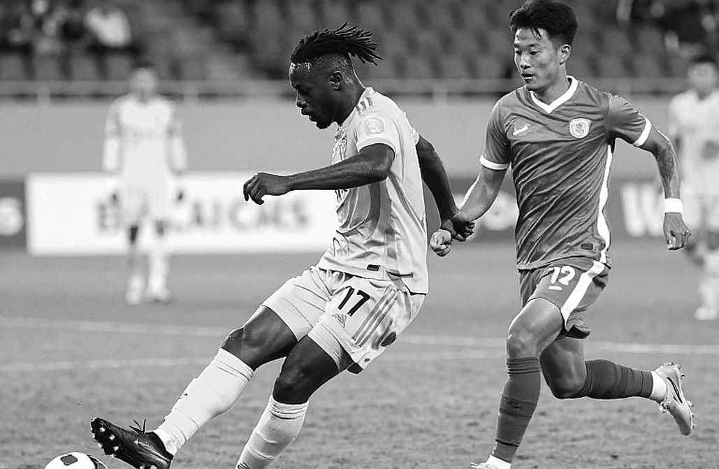 Padilla's Debut, Lira's Armband: Mexico's New-Cycle Questions After the USA Defeat Padilla's Debut, Lira's Armband: Mexico's New-Cycle Questions After the USA Defeat