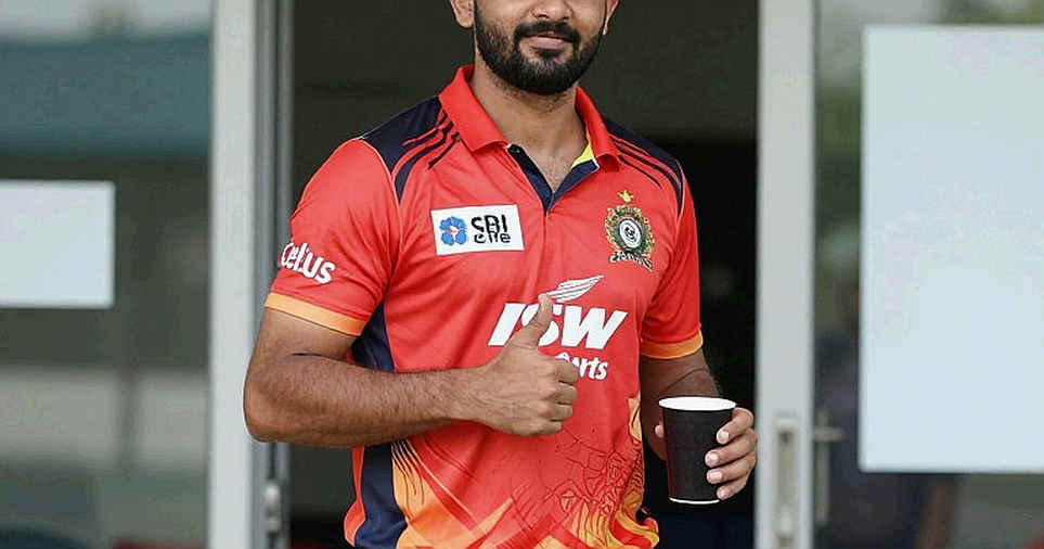 বেঙ্গালুরুর বৃষ্টি, সামির হিম্মত আর এক মুঠো ইতিহাস: ক্যারিবিয়ান পুনরুত্থানের মিথ পরীক্ষা