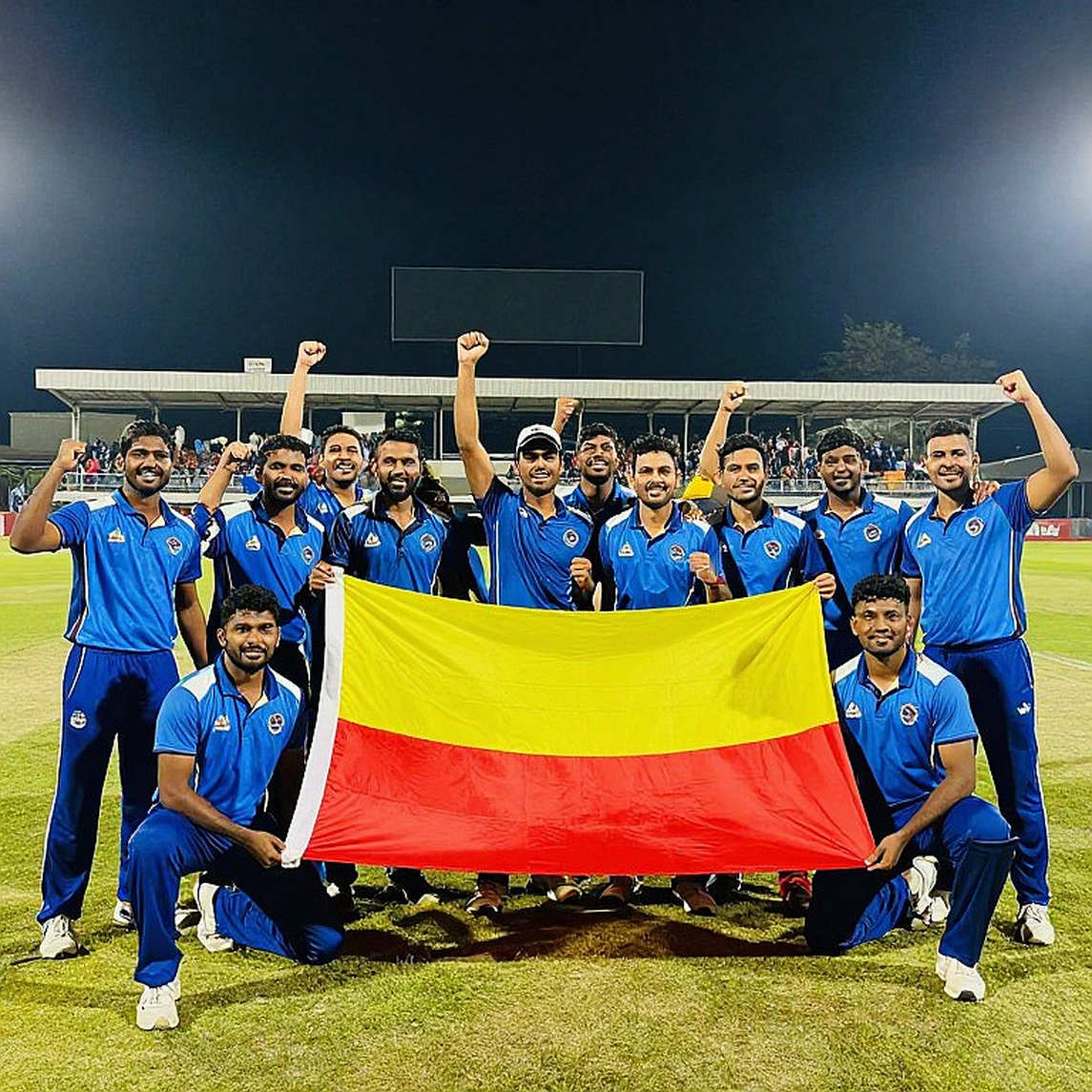 পুয়ো পুয়ো চ্যাম্পিয়নস, গ্রুপ বি-র নীরব অঙ্ক: প্যারিতোষের ২-২ নিয়ে যে হিসাবটা কেউ মেলাচ্ছে না
