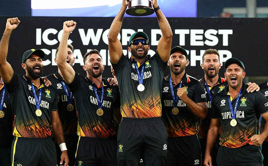 পচেফস্ট্রুম থেকে ছয় বছর: অনূর্ধ্ব-১৯ শিরোপার পর কতজন সিনিয়র দলে টিকলেন পচেফস্ট্রুম থেকে ছয় বছর: অনূর্ধ্ব-১৯ শিরোপার পর কতজন সিনিয়র দলে টিকলেন